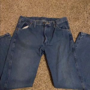 Wrangler cowboy cut jeans